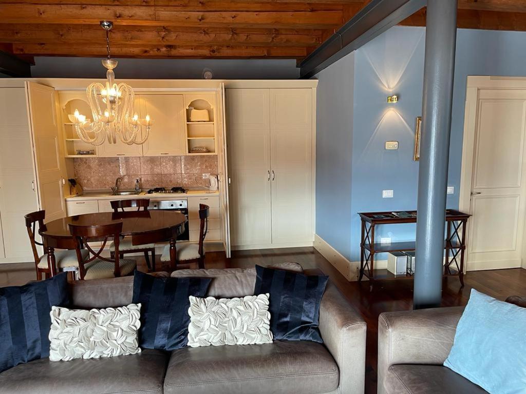 The Penthouse And Rooftop-terrace At Molino Stucky * Venezia